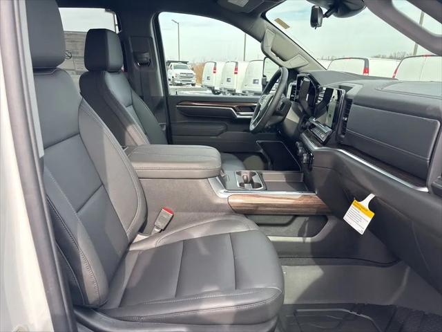 2026 Chevrolet Silverado 3500HD Crew Cab, Long Bed, LT Dual Rear Wheel, RWD
