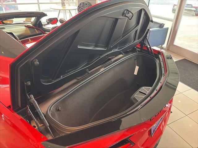 2026 Chevrolet Corvette Stingray Convertible, 2LT, RWD