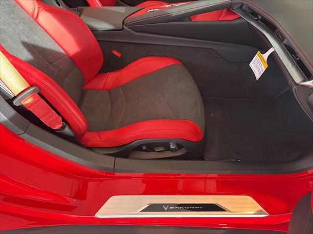 2026 Chevrolet Corvette Stingray Convertible, 2LT, RWD