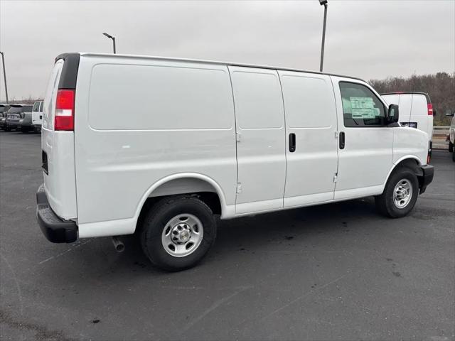 2025 Chevrolet Express Cargo Van RWD 2500 Regular Wheelbase WT