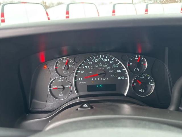 2025 Chevrolet Express Cargo Van RWD 2500 Regular Wheelbase WT