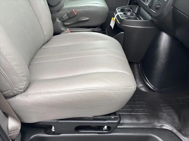 2025 Chevrolet Express Cargo Van RWD 2500 Regular Wheelbase WT