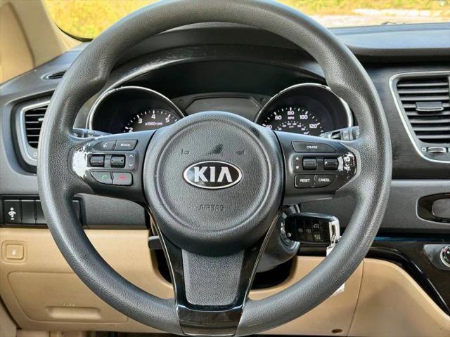 2016 Kia Sedona LX