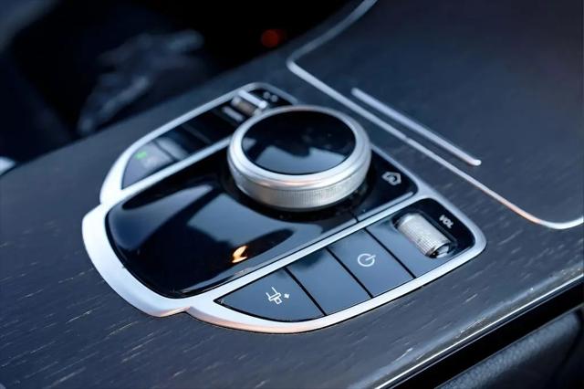 2019 Mercedes-Benz C-CLASS C 300 4MATIC