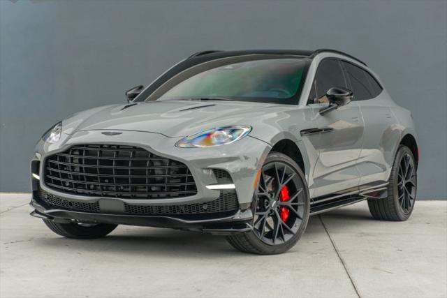 2025 Aston Martin DBX 707