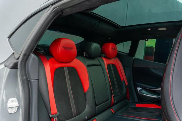 2025 Aston Martin DBX 707