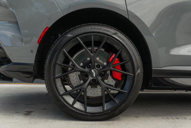 2025 Aston Martin DBX 707