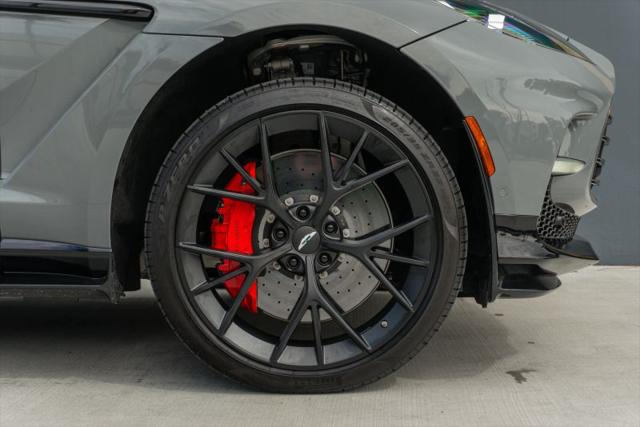2025 Aston Martin DBX 707