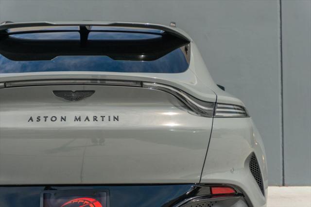 2025 Aston Martin DBX 707