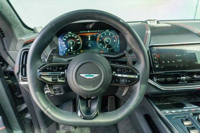 2025 Aston Martin DBX 707