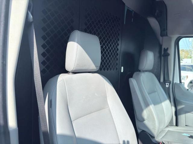 2018 Ford Transit Medium Roof w/Sliding Side Door w/LWB