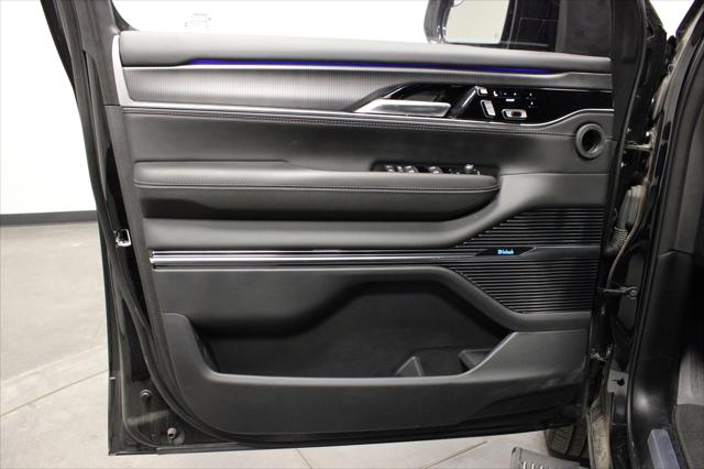 2023 Jeep Grand Wagoneer Obsidian 4x4