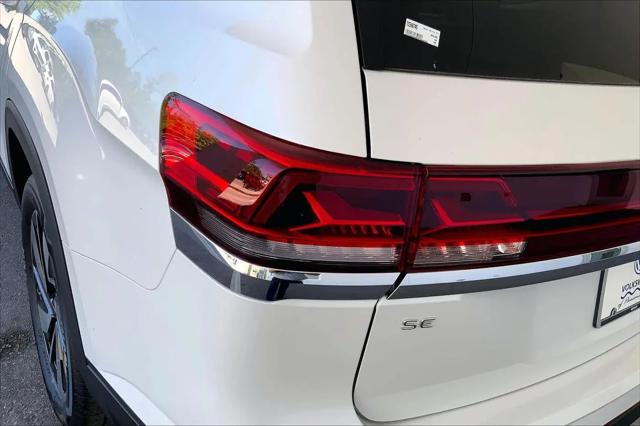 2026 Volkswagen Atlas SE with Technology