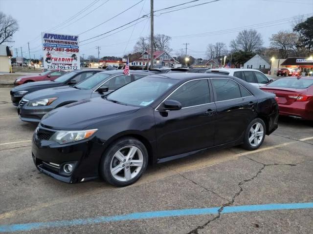 2013 Toyota Camry SE