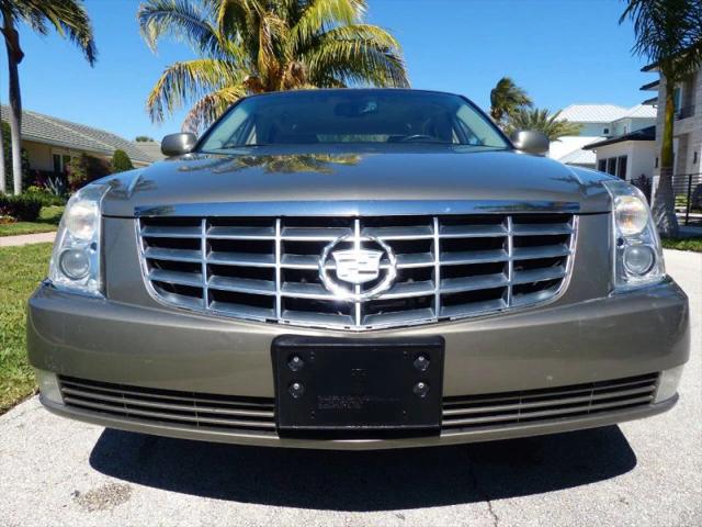 2011 Cadillac DTS Standard