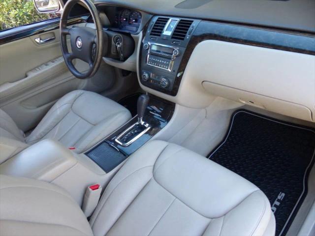 2011 Cadillac DTS Standard