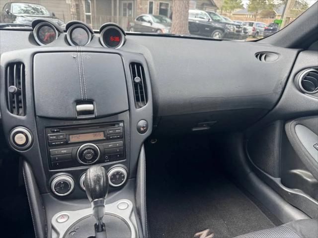 2010 Nissan 370Z Base