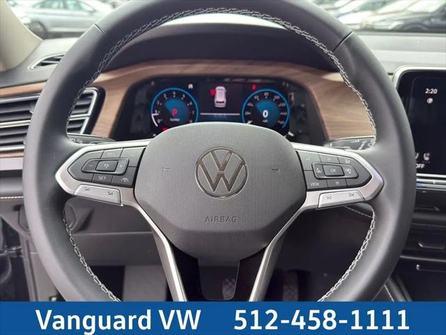 2026 Volkswagen Atlas SE with Technology