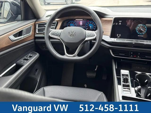 2026 Volkswagen Atlas SE with Technology