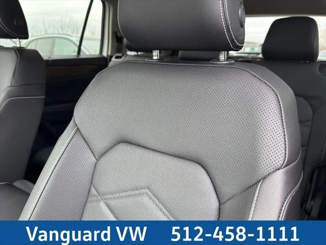2026 Volkswagen Atlas SE with Technology