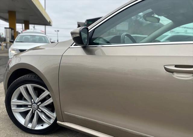 2016 Volkswagen Passat 1.8T SEL