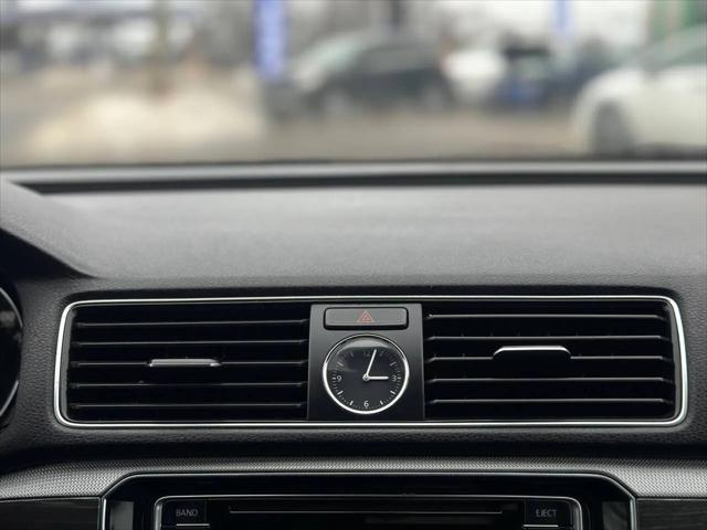 2016 Volkswagen Passat 1.8T SEL