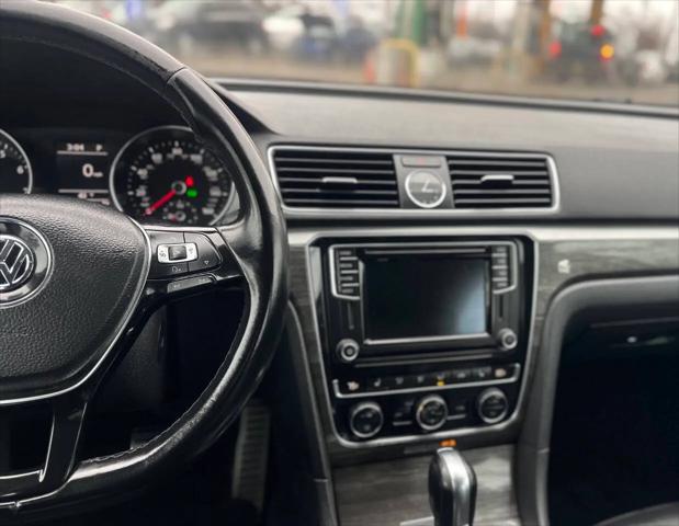 2016 Volkswagen Passat 1.8T SEL