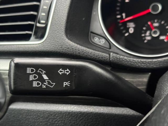 2016 Volkswagen Passat 1.8T SEL