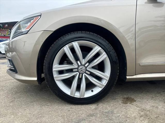 2016 Volkswagen Passat 1.8T SEL