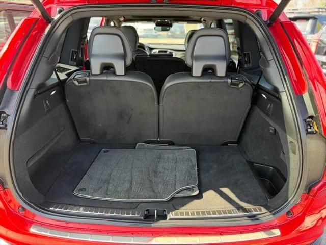 2019 Volvo XC90 T6 R-Design