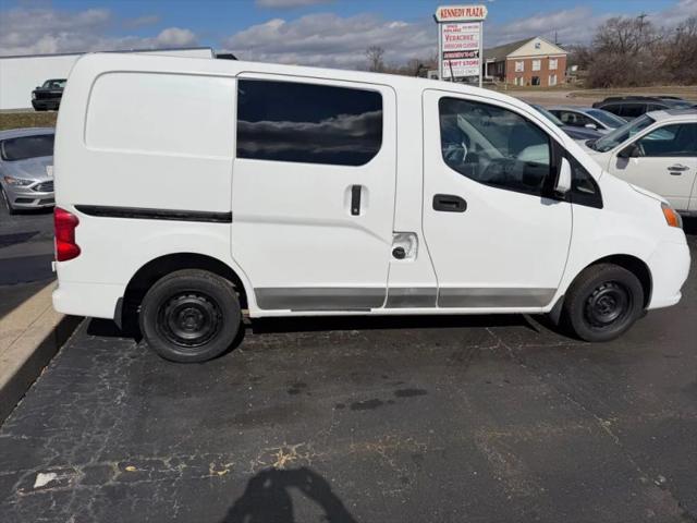 2017 Nissan NV200 SV