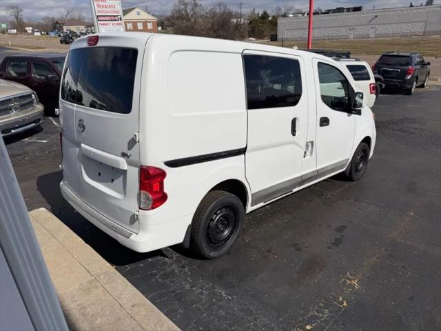 2017 Nissan NV200 SV