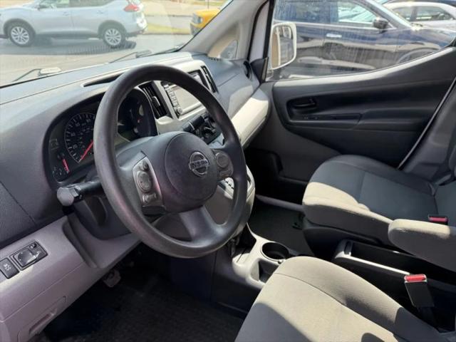2017 Nissan NV200 SV