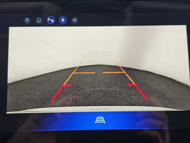 2027 Chevrolet Bolt LT FWD