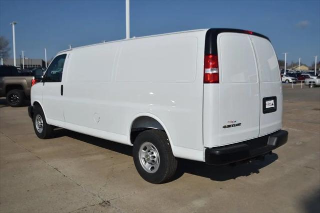 2026 Chevrolet Express Cargo Van 2500 Extended Wheelbase, WT, RWD