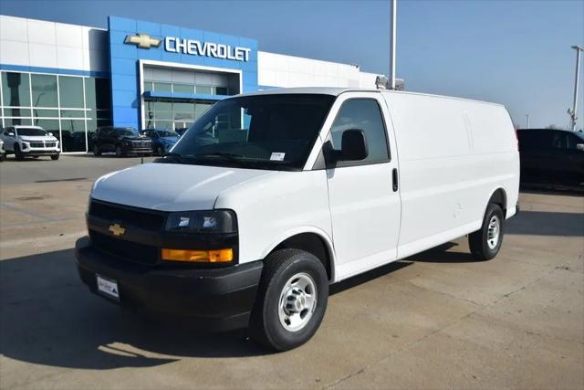 2026 Chevrolet Express Cargo Van 2500 Extended Wheelbase, WT, RWD