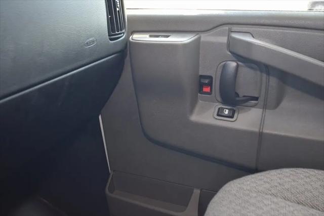 2026 Chevrolet Express Cargo Van 2500 Extended Wheelbase, WT, RWD