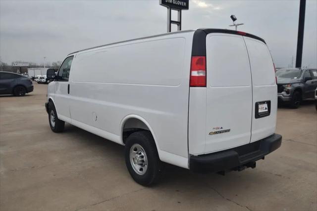 2026 Chevrolet Express Cargo Van 2500 Extended Wheelbase, WT, RWD