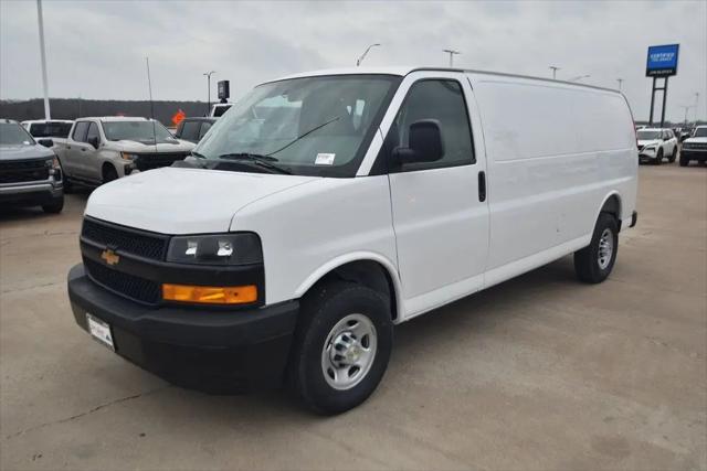 2026 Chevrolet Express Cargo Van 2500 Extended Wheelbase, WT, RWD