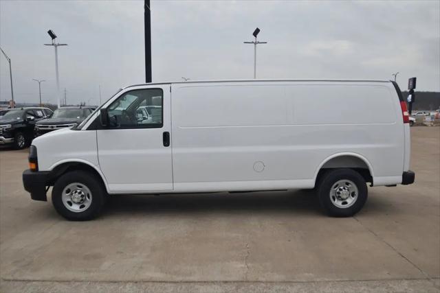 2026 Chevrolet Express Cargo Van 2500 Extended Wheelbase, WT, RWD