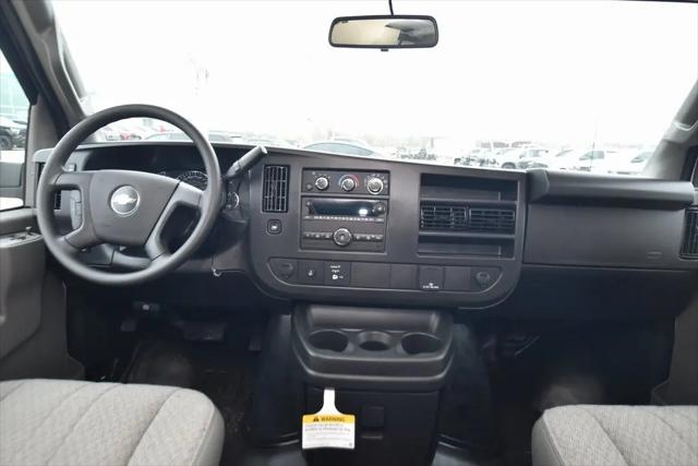 2026 Chevrolet Express Cargo Van 2500 Extended Wheelbase, WT, RWD