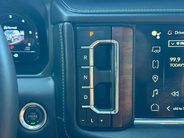 2024 GMC Yukon 4WD Denali Ultimate