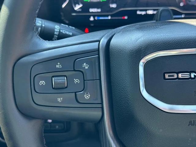 2024 GMC Yukon 4WD Denali Ultimate