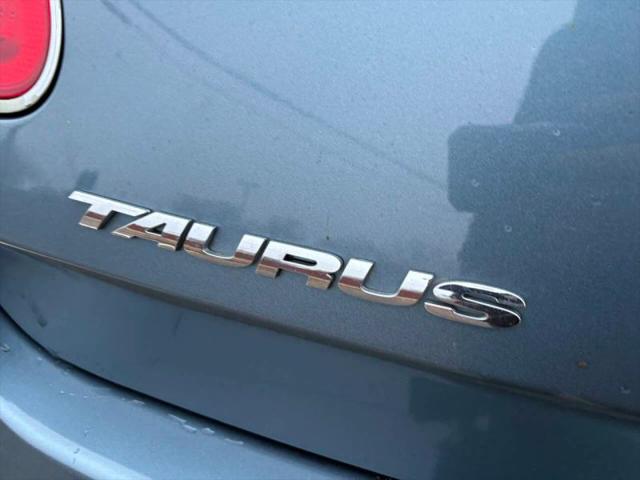 2010 Ford Taurus SHO