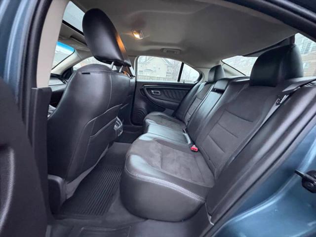 2010 Ford Taurus SHO