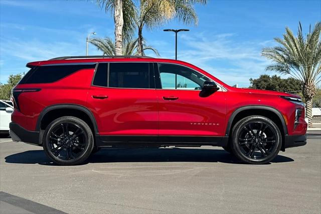 2026 Chevrolet Traverse FWD LT