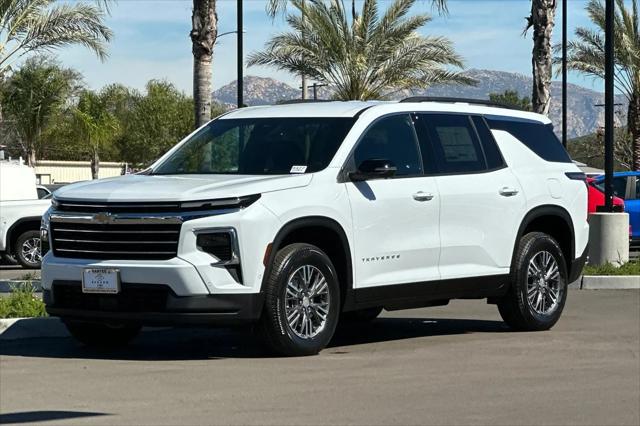 2026 Chevrolet Traverse FWD LT