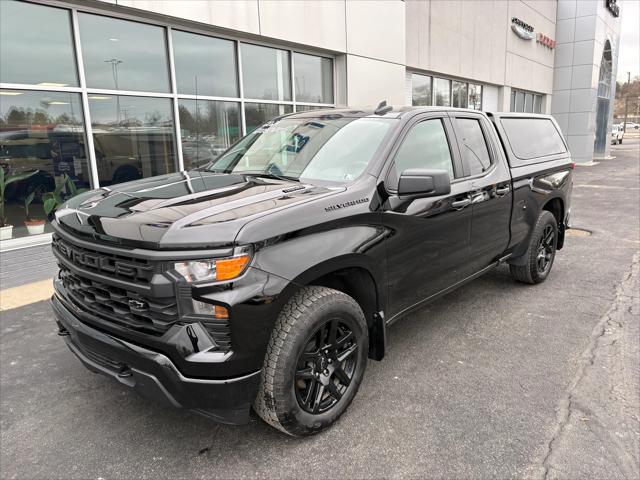 2024 Chevrolet Silverado 1500 4WD Double Cab Standard Bed Custom