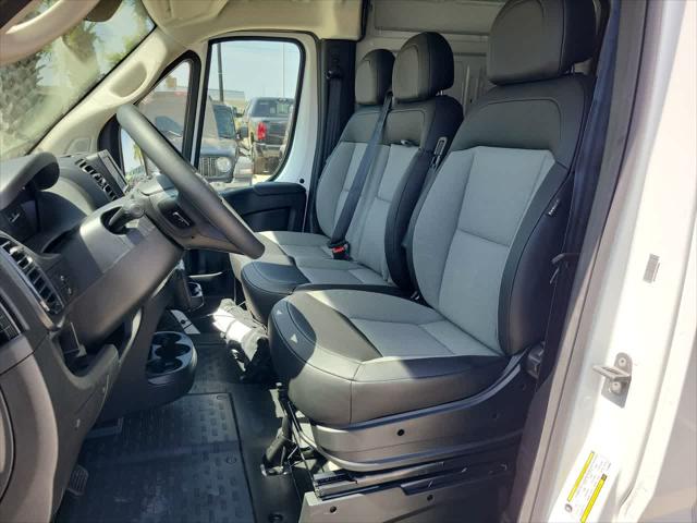 2026 Ram ProMaster Cargo Van Tradesman High Roof 136" WB w/Pass Seat