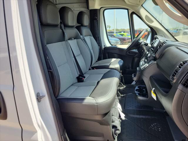 2026 Ram ProMaster Cargo Van Tradesman High Roof 136" WB w/Pass Seat